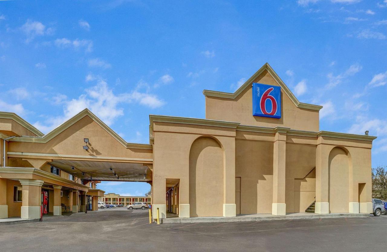 Motel 6 Lester - Philadelphia Airport Exterior foto