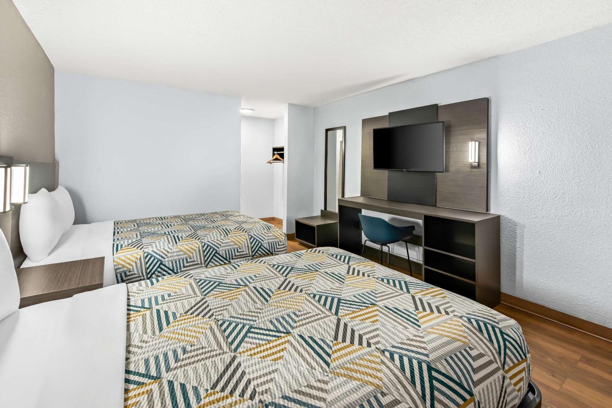 Motel 6 Lester - Philadelphia Airport Exterior foto